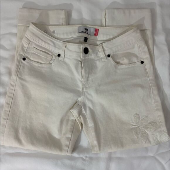 CAbi Pants - Cabi Slim Boyfriend Floral Embroidery White Jeans